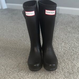 Hunter Classic Black Boots Girls Size 2 Boys Size 1
